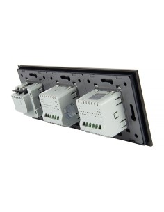 Włącznik dotykowy Livolo potrójny 2+1 z gniazdkiem hermetycznym